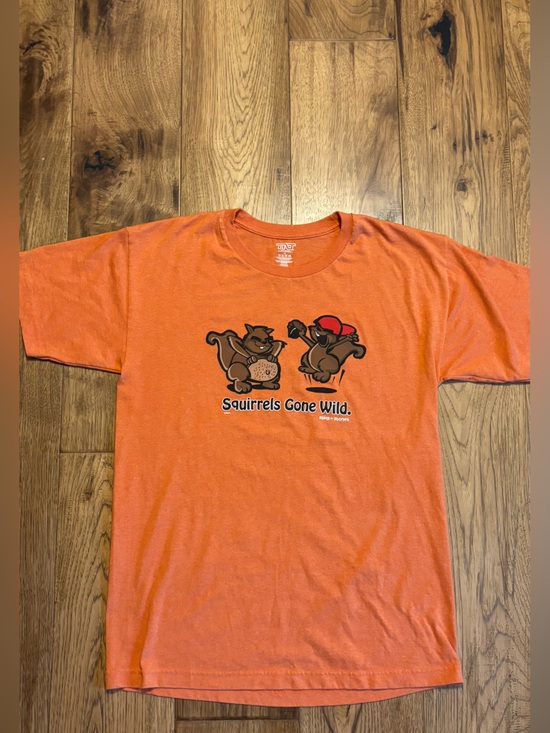 Tnt Other - Vintage Squirrels Gone Wild Orange Graphic Tee - Large